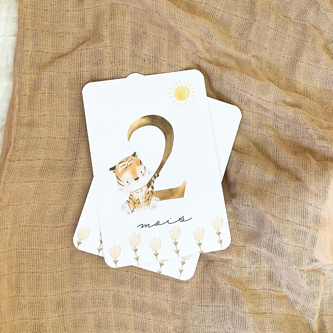 Baby milestone cards - First year - Tiger and Lion