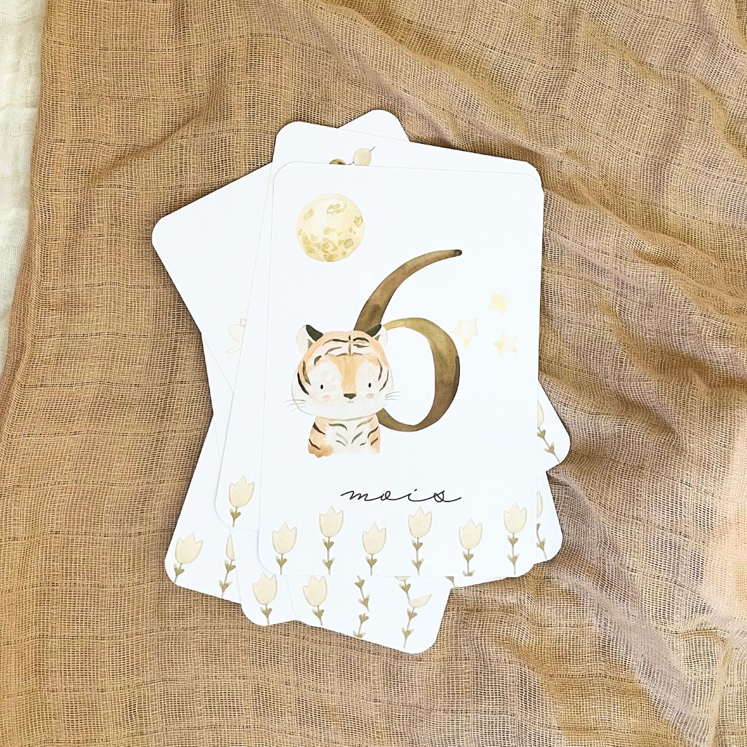 Baby milestone cards - First year - Tiger and Lion