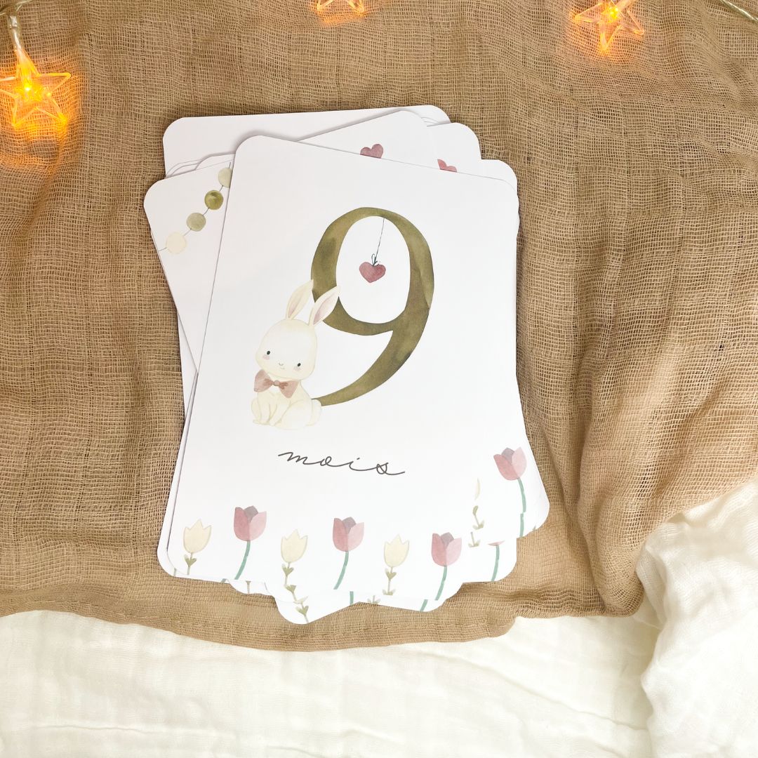 Baby milestone cards - First year - Coquette Rabbit