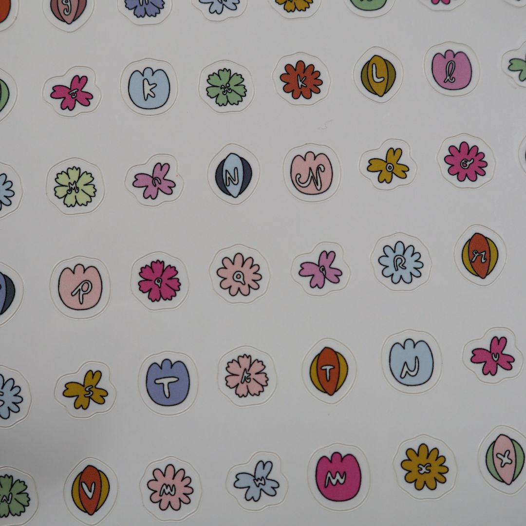 Planches de stickers - alphabet fleurs 🌸