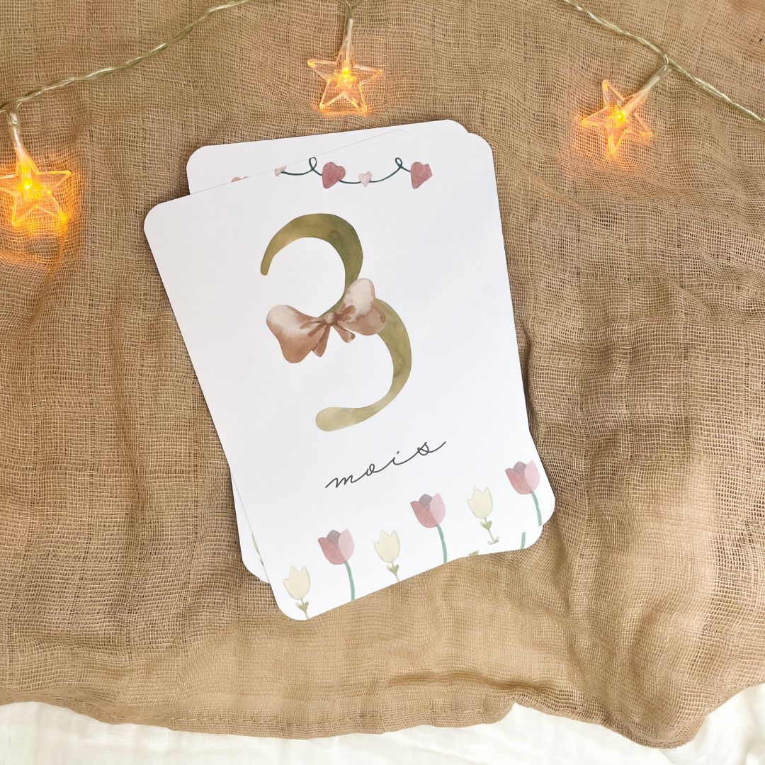 Baby milestone cards - First year - Knot