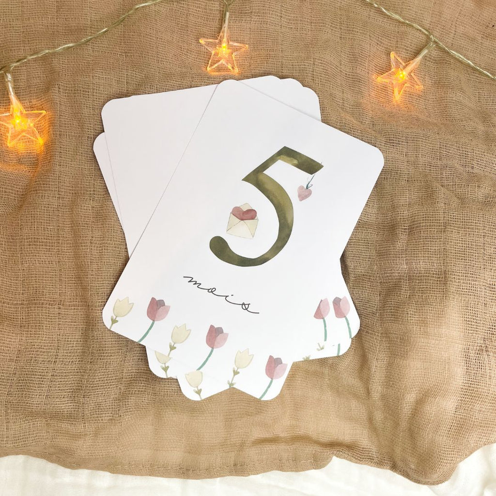 Baby milestone cards - First year - Knot