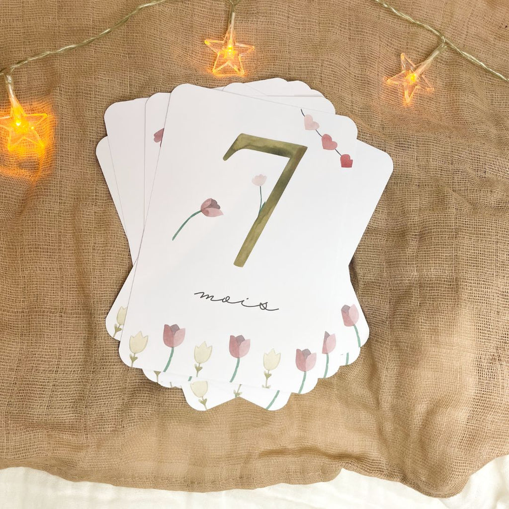 Baby milestone cards - First year - Knot