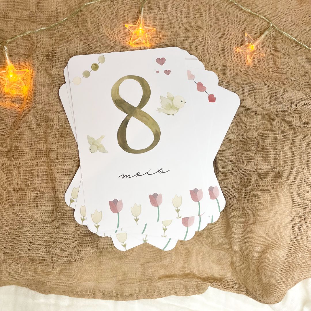 Baby milestone cards - First year - Knot