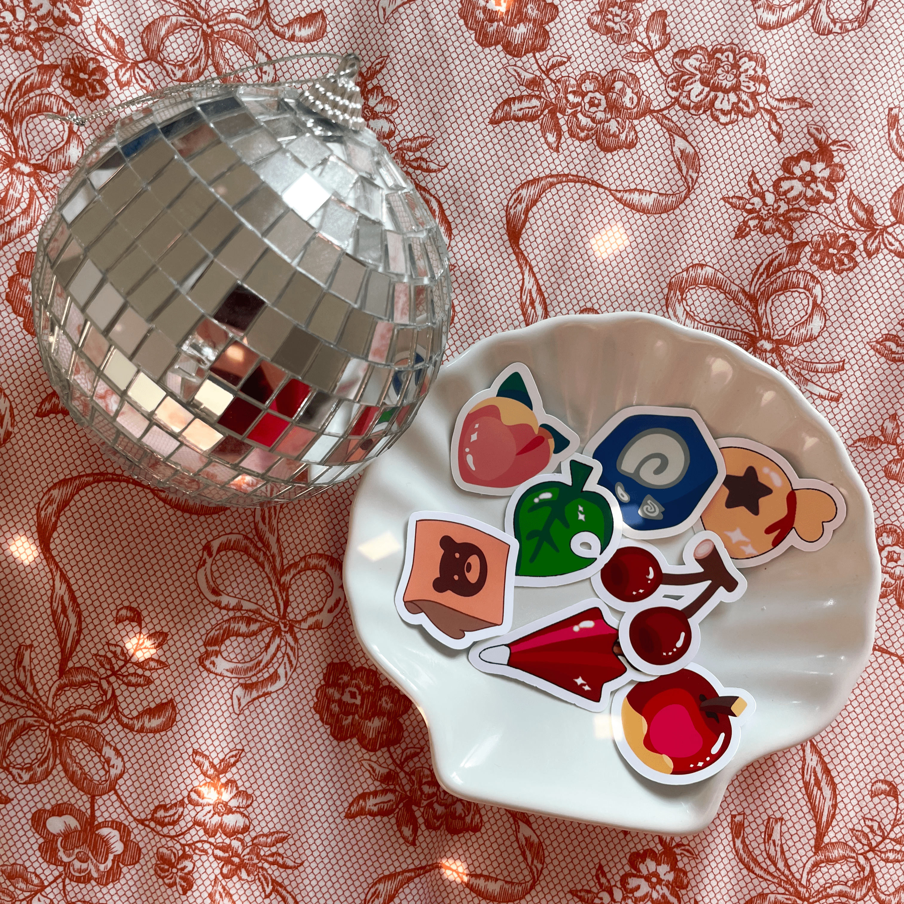 Lot de 11 stickers Animal Crossing - fruits et outils